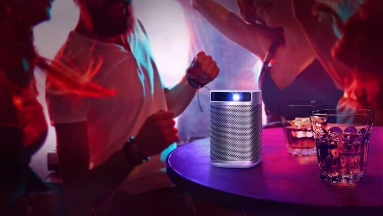 XGIMI MoGo Pro tragbarer-Mini-Beamer mit 300 Lumen und Full-HD Auflösung