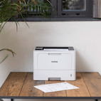 Vorschau: Brother HL-L5210DN professioneller Laserdrucker für Schwarz-Weiß-Druck im Büro