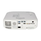 Vorschau: Panasonic PT-VX600 Beamer mit 5500 ANSI-Lumen und XGA Auflösung