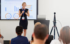 Vorschau: IPEVO TOTEM 180 Panorama-Konferenzkamera - Demoware