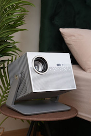 BladeCine Cube 600, Full HD Beamer, weiß