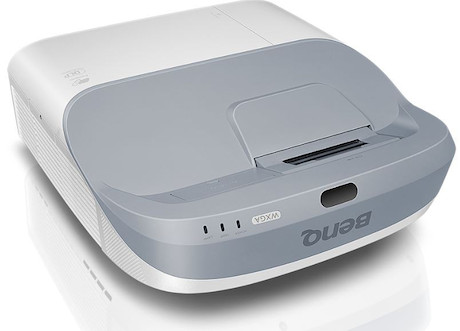 BenQ MW864UST Kurzdistanzbeamer mit 3300 ANSI-Lumen und WXGA Auflösung