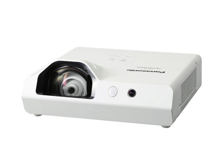 Panasonic PT-TW371R Kurzdistanzbeamer mit 3300 ANSI-Lumen und WXGA