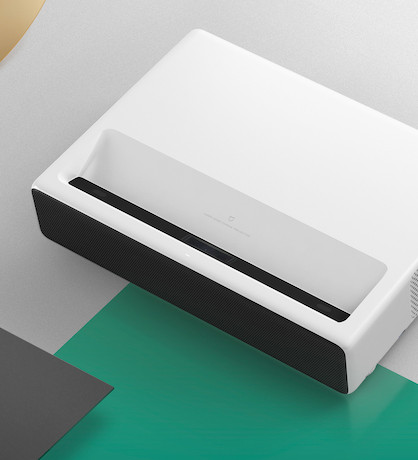 Xiaomi Mi Laser-Kurzdistanzbeamer mit 5000 Lumen und Full-HD Auflösung