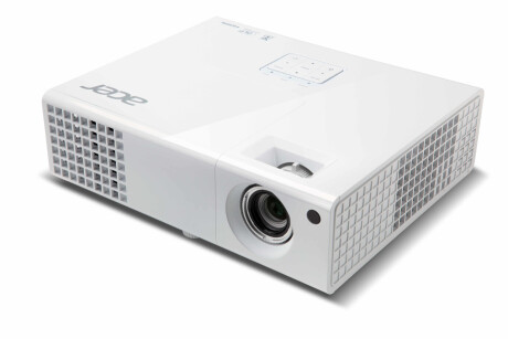 Acer P1340W 3D Heimkino Beamer mit 2700 ANSI-Lumen und WXGA Auflösung