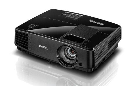 BenQ MX522P Beamer mit 3000 ANSI-Lumen und XGA Auflösung