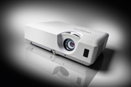 Hitachi CP-EW300 Business Beamer mit 3000 ANSI-Lumen und WXGA