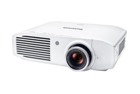 Panasonic PT-AH1000E Heimkino Beamer mit 2800 ANSI-Lumen und Full-HD