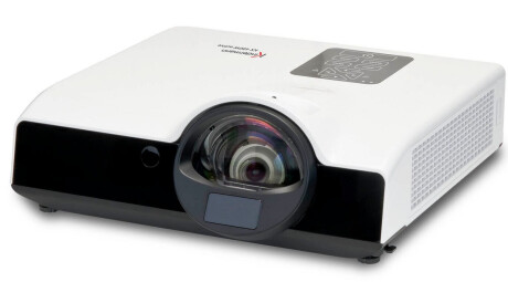 Kindermann KX-450W active Kurzdistanzbeamer mit 2600 ANSI-Lumen