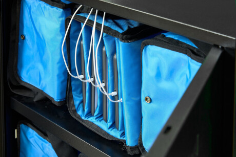 Leba NoteBag Aufbewahrungs- und Ladelösung für 5 Tablets, blau