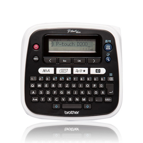 Brother PT-D200BWVP Beschriftungsgerät inkl. Netzadapter & Hartschalenkoffer