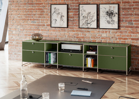 USM | Leica Cine Collection Office 120“, Olivgrün