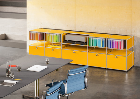 USM | Leica Cine Collection Office 100“, Goldgelb