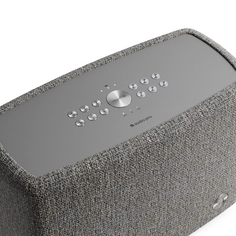 Audio Pro A15 portabler, spritzwasserfester Multiroom-Lautsprecher in Dunkelgrau