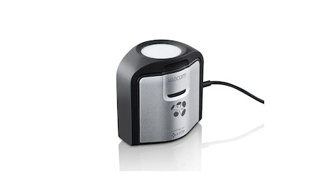 Wacom Color Manager mit Wacom Kalibrator und spezieller Profiler Software für einfaches Farbmanageme