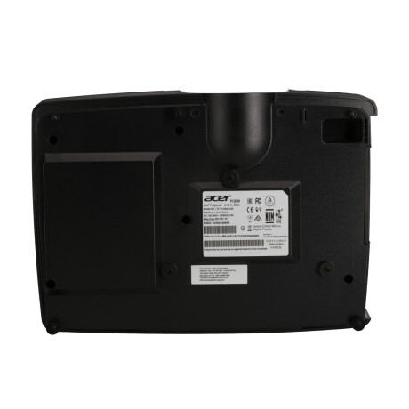 Acer P1387W Business Beamer mit 4500 ANSI-Lumen und WXGA Auflösung