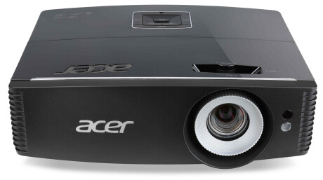 Acer P6200 Beamer mit 5000 ANSI-Lumen und XGA Auflösung