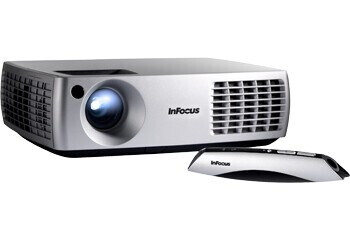 InFocus IN3902LB Beamer mit 3000 ANSI-Lumen und XGA Auflösung