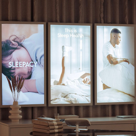 HI-ND 85" Wandgehäuse EASY, Hochformat, weiß