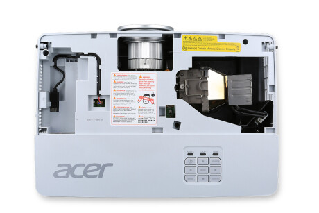 Acer P5227 Beamer mit 4000 ANSI-Lumen und XGA Auflösung