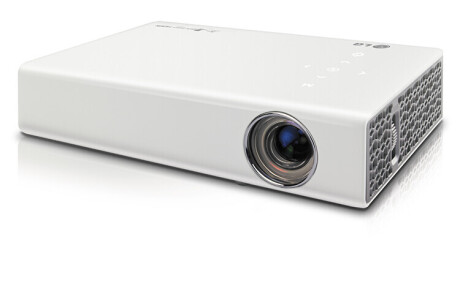LG PB62G Mini Beamer mit 500 ANSI-Lumen und WXGA Auflösung
