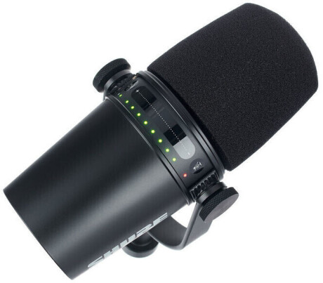 SHURE MV7 Podcast KIT mit USB- und XLR-Ausgängen, Farbe schwarz, inklusive Manfrotto Desktop-Stativ