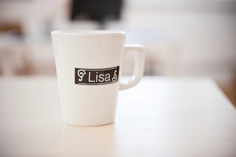 Brother TZe-345 Schriftband schwarz/weiß 18mm/8m