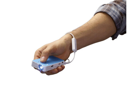 Philips PicoPix PPX4150 Mini Beamer mit 50 ANSI-Lumen und VGA