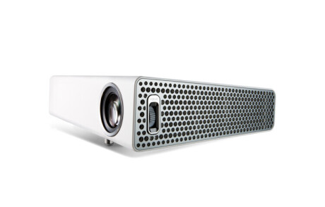 LG PA72G Mini Beamer mit 700 ANSI-Lumen und WXGA Auflösung