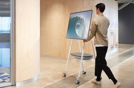 Steelcase Roam Rollständer für Surface Hub 2S