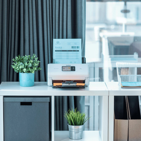 Brother ADS-4500W Professioneller Duplex-Scanner mit LAN und WLAN