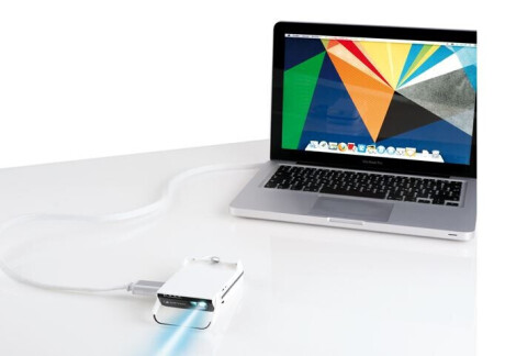 Aiptek MobileCinema i55 (inkl. Upgrade Voucher für iPhone 6 Projektor)