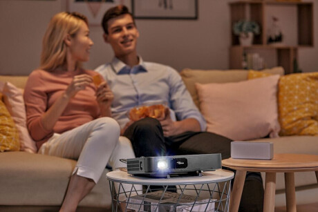 Optoma LH200 Mini Beamer mit 2000 ANSI-Lumen und Full-HD Auflösung