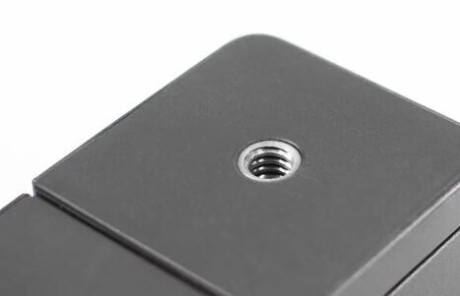 Huddly GO Konferenzkamera, Room Kit inkl. 2m Kabel und Montagehalterung, 16 MP, 30fps, 150° FOV, 4xZ