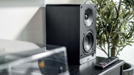 ELAC Debut Connex DCB41 Aktives Kompaktlautsprecher-Set, Walnuss