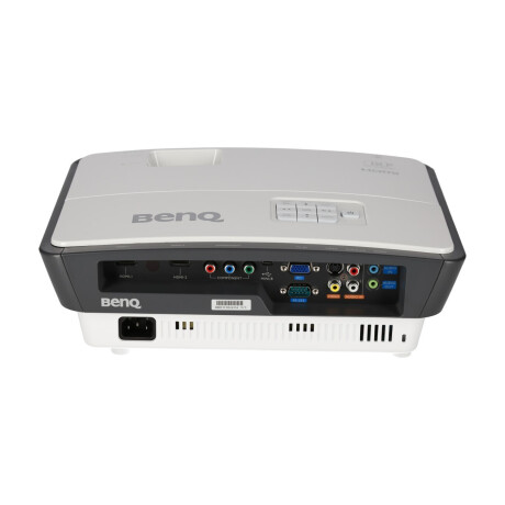 BenQ W770ST Kurzdistanzbeamer mit 2500 ANSI-Lumen und HD-ready